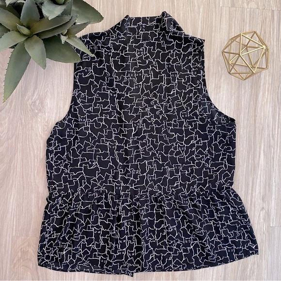 RW&CO Cat Pattern Blouse - Picture 5 of 6